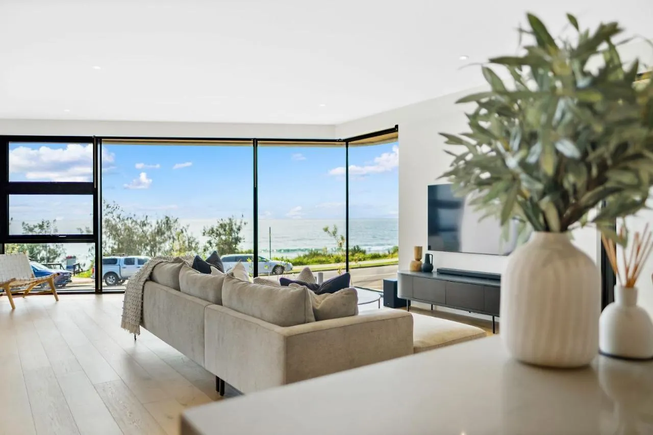 Coolum Luxe Apt First Bay 122 쿨룸비치