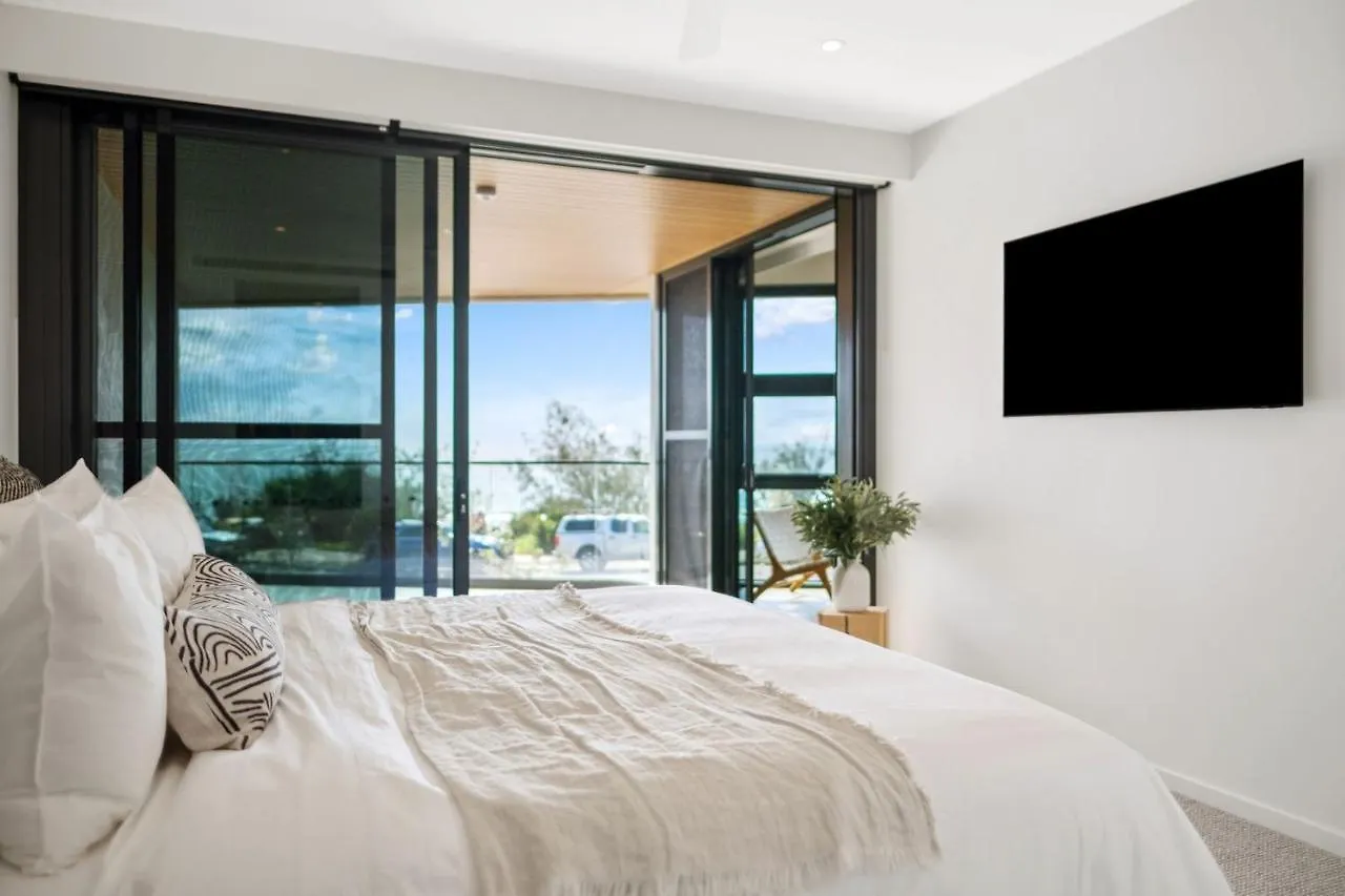 아파트 Coolum Luxe Apt First Bay 122 쿨룸비치 오스트레일리아