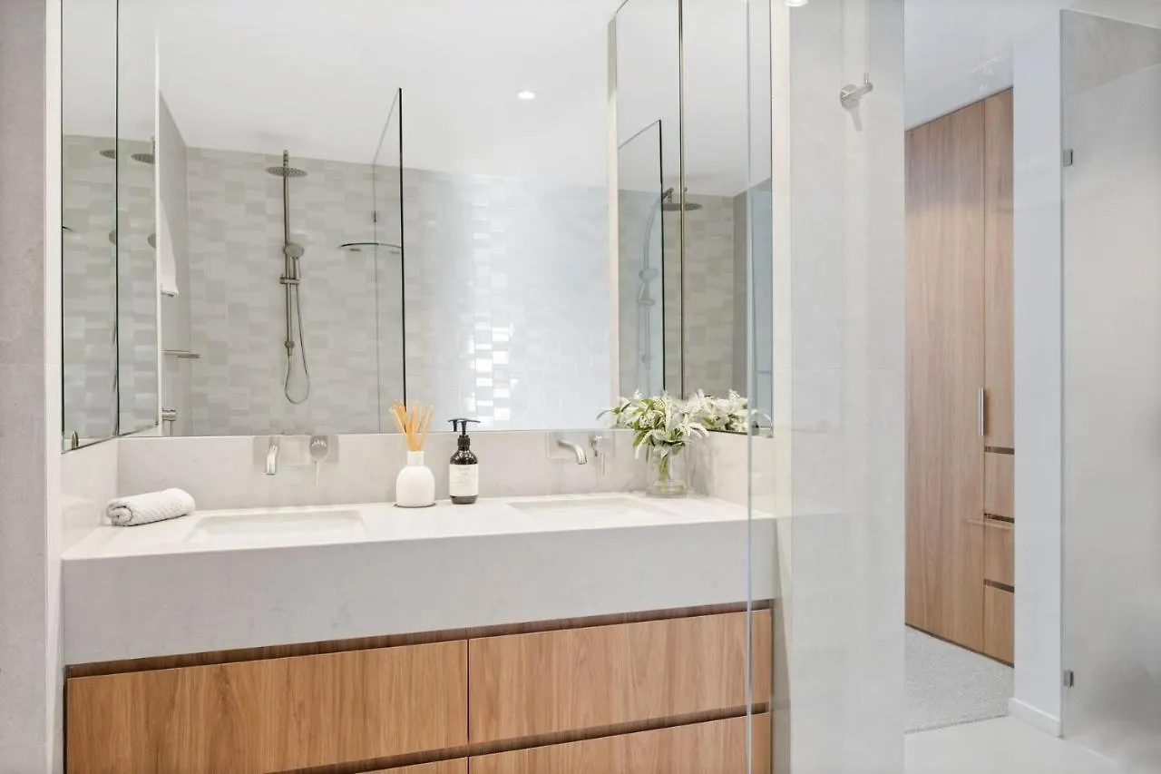 Coolum Luxe Apt First Bay 122 Coolum Beach Apartment
